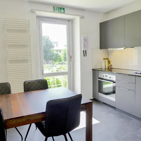 Διαμέρισμα Henry's 100 By Interhome *