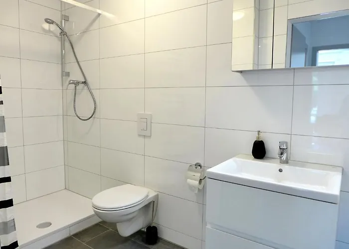 Henry's 100 By Interhome Entrelagos